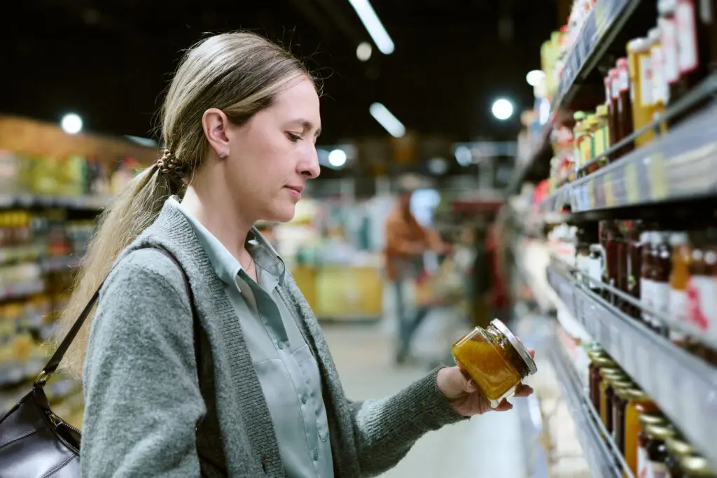 Laboratory verification of food labels