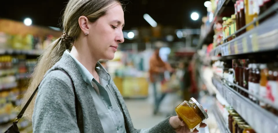 Laboratory verification of food labels